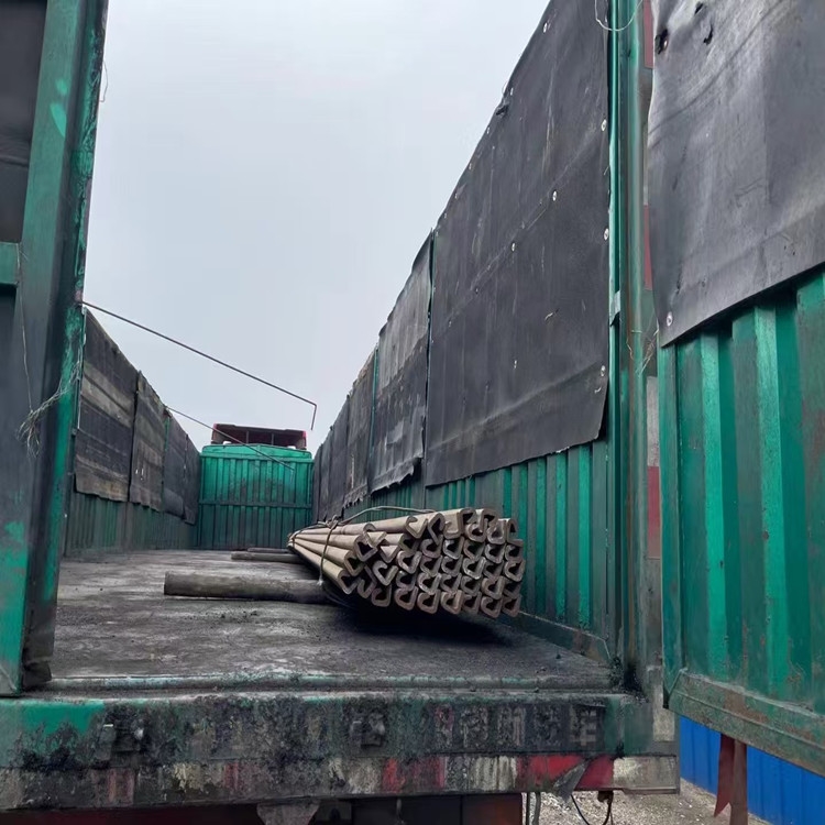 钢管组合桩