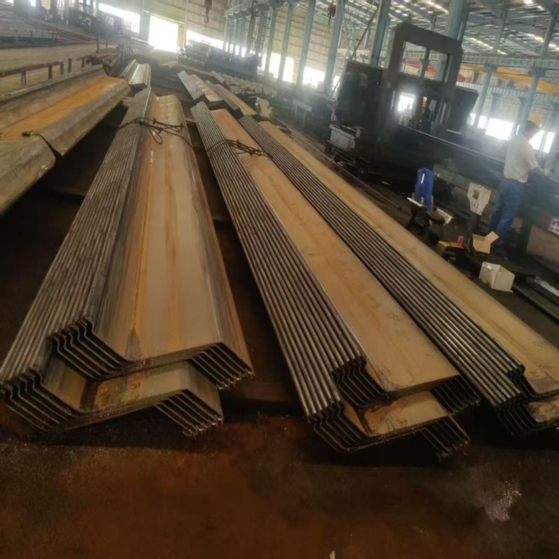 钢板桩加工现场